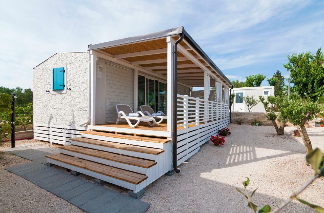 Hotel Camp San Antonio Biograd Na Moru Exterior foto