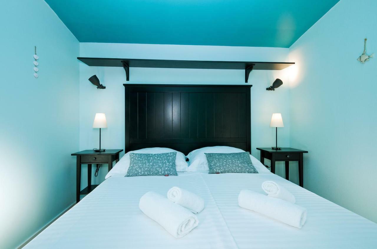 Hotel Camp San Antonio Biograd Na Moru Exterior foto