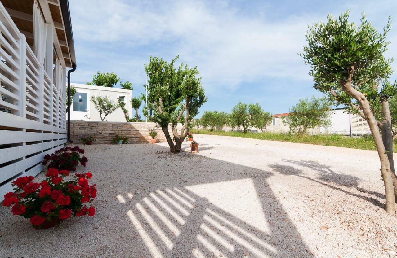 Hotel Camp San Antonio Biograd Na Moru Exterior foto